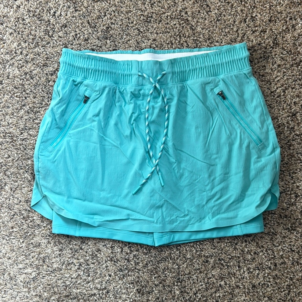 Athleta Trekkie Skort